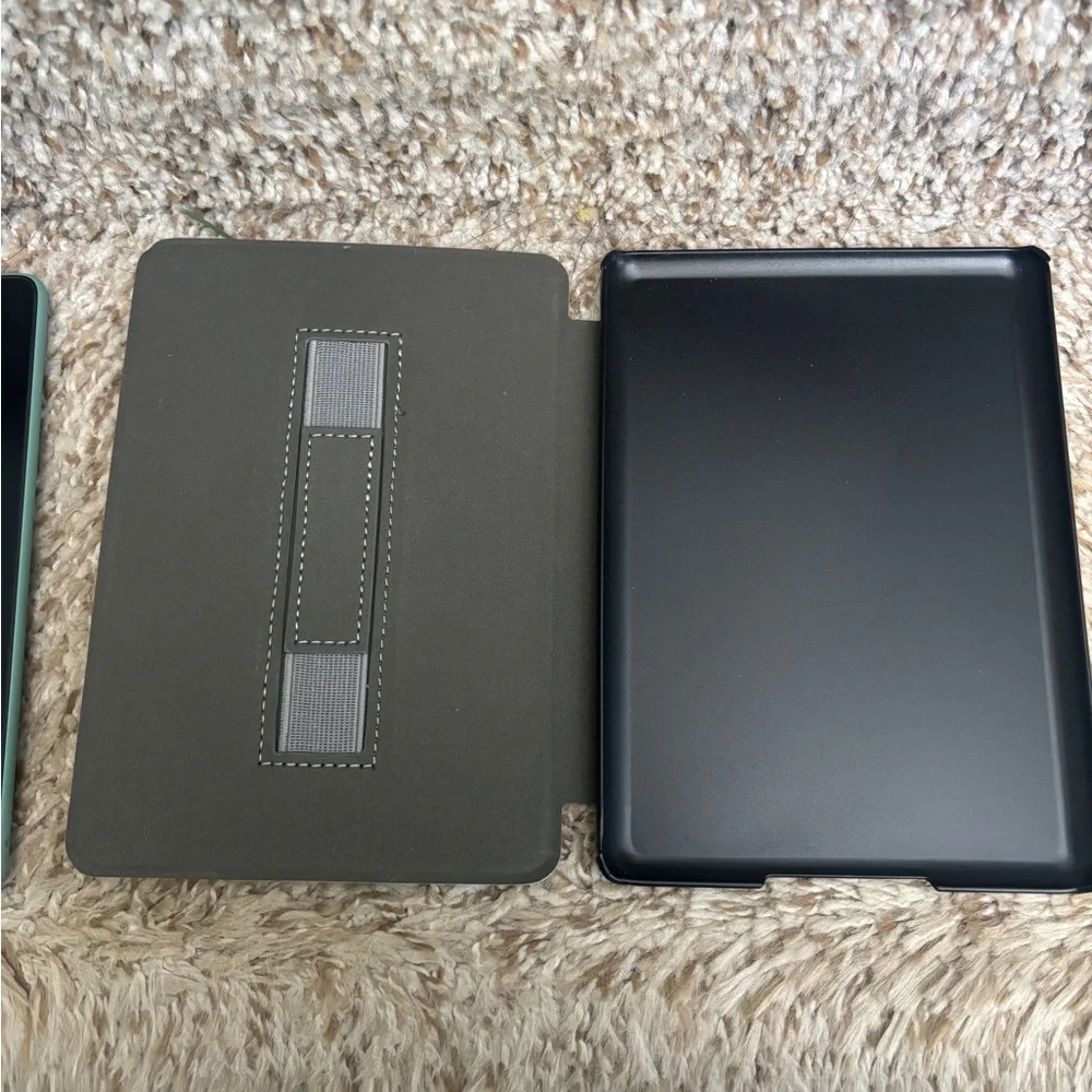 Amazon Sage Green eBook Reader